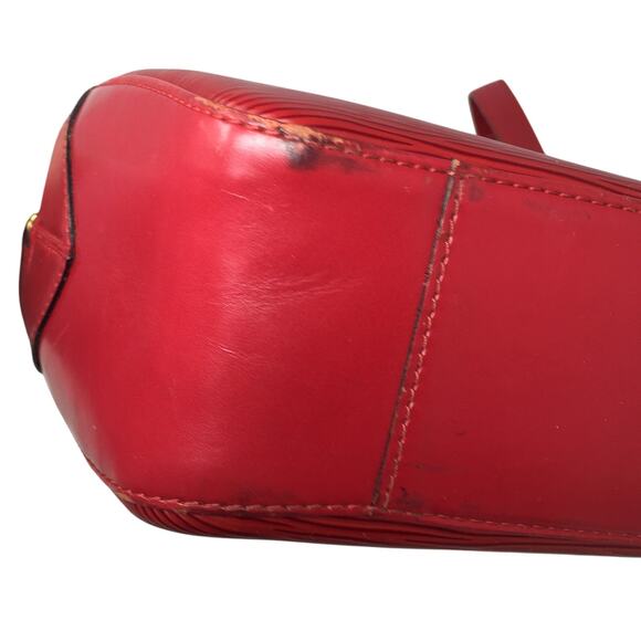 Louis Vuitton Red Leather Epi Voltaire Shoulder Bag - Picture 12 of 15